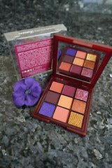 Huda beauty wild mini pallet chameleon