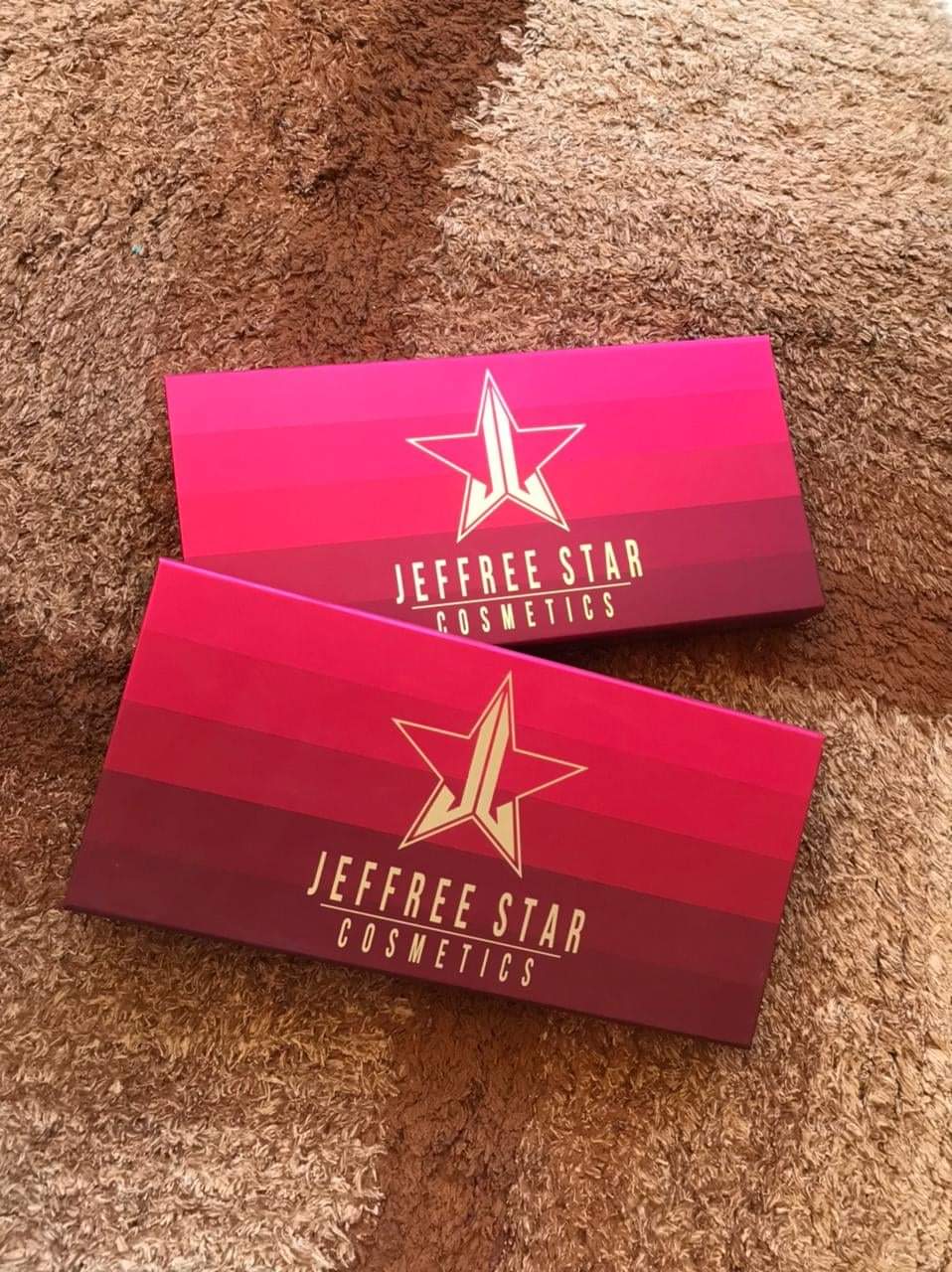 JEFFREE STAR COSMATIC LIQUIED MATTE KIT