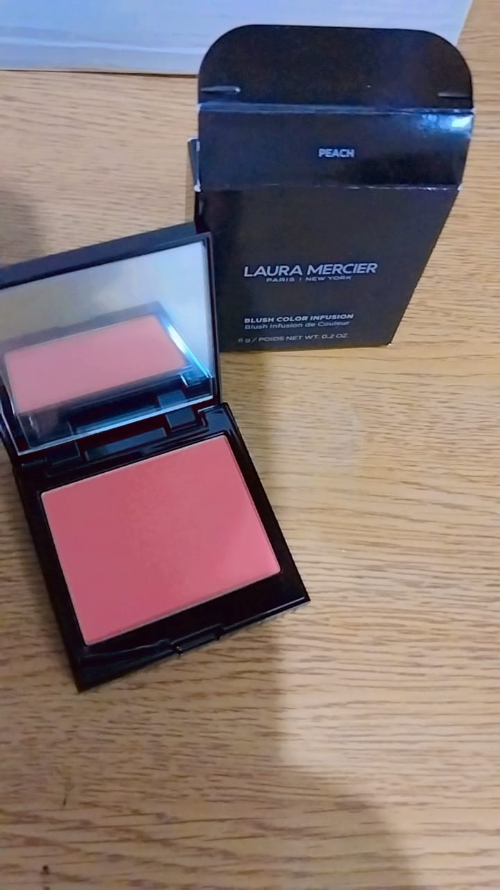 LAURA MERIOUS POWDER BLUSH SHADE PEACH - SemBliss