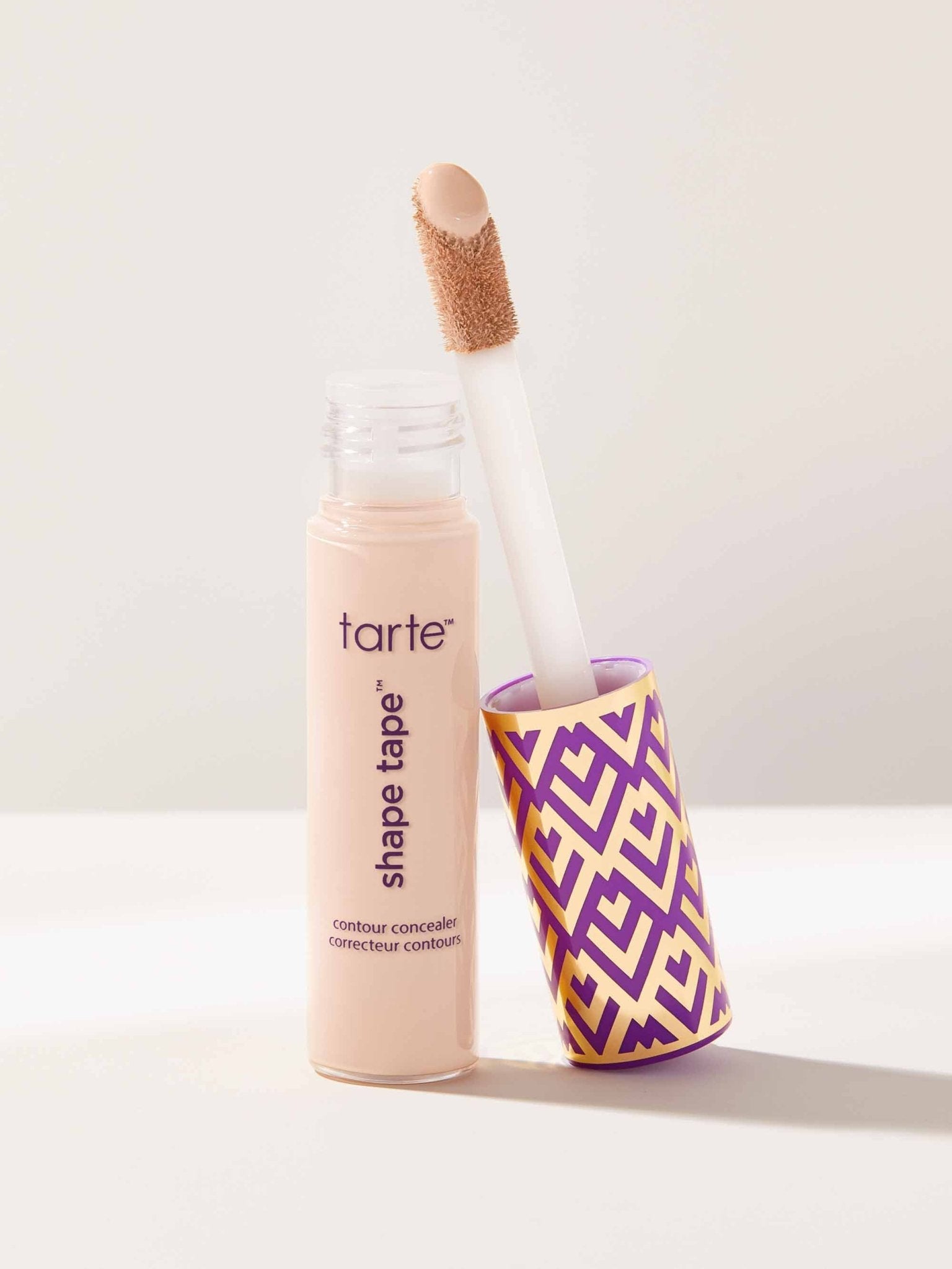 Shape tape concealer